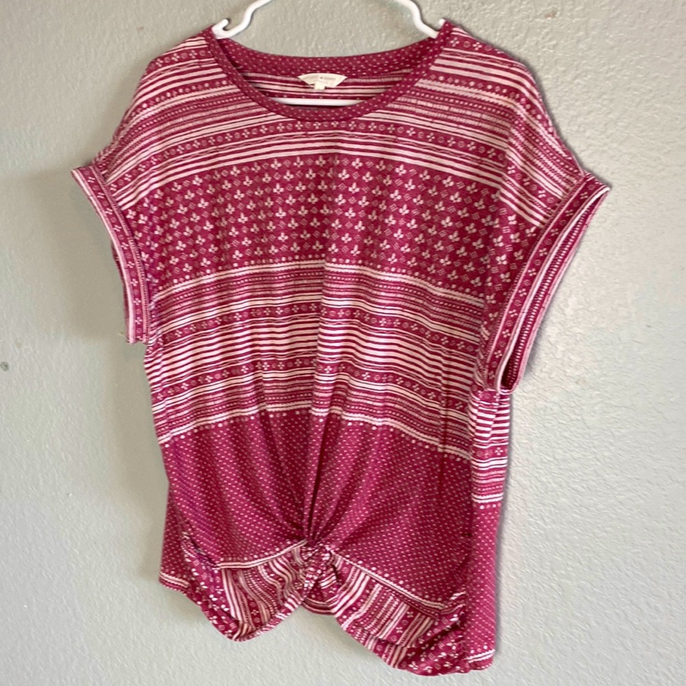 Lucky Brand short sleeve Tee-shirt. Pink and Cream  Size Large
